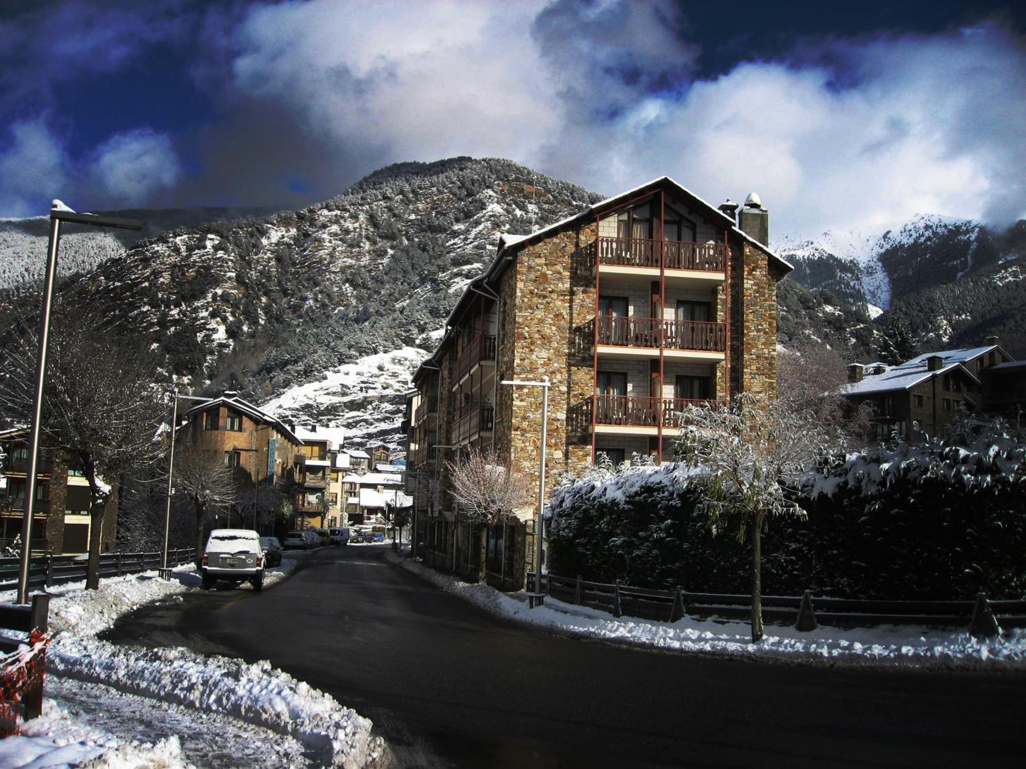Hotel La Planada Ordino Buitenkant foto